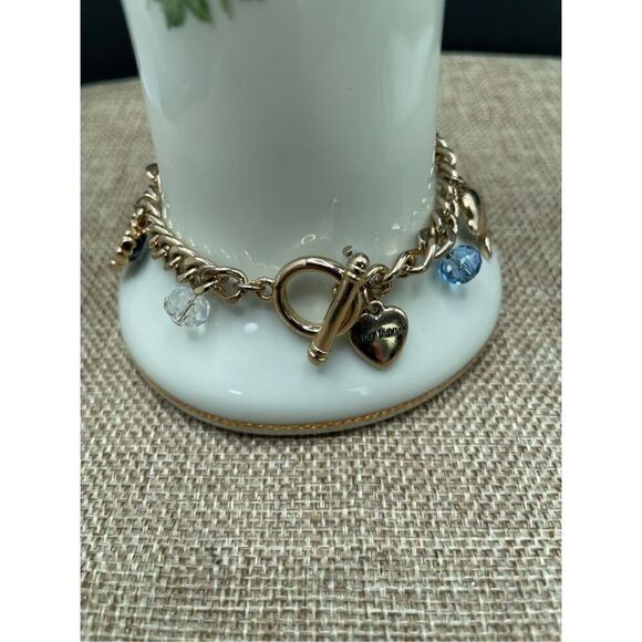 BETSEY JOHNSON CHARM BRACELET GREEN BLUE HEART CRYSTAL DRAGONFLY BUG FISH SUMMER - Picture 2 of 7